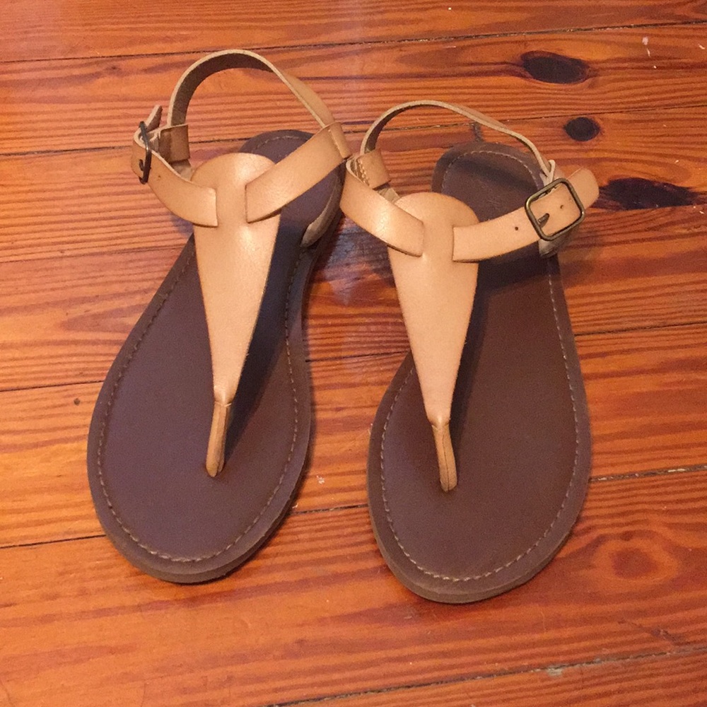 Universal Thread T-strap Sandals!